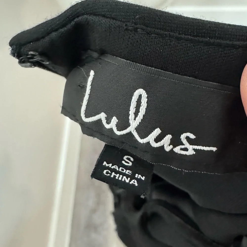 Lulu's‎ Spoonful of Sass Black Bodycon Mini Dress small
